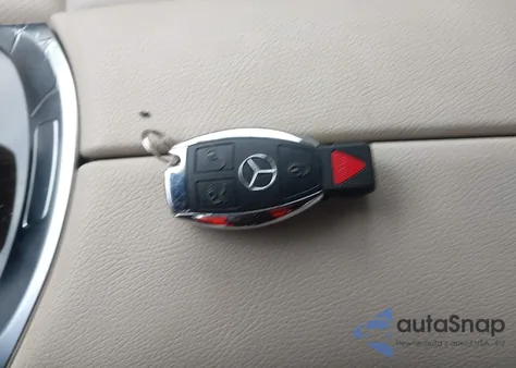 2016 Mercedes-Benz Glc 300 from USA, damaged, VIN WDC0G4JB2GF025793